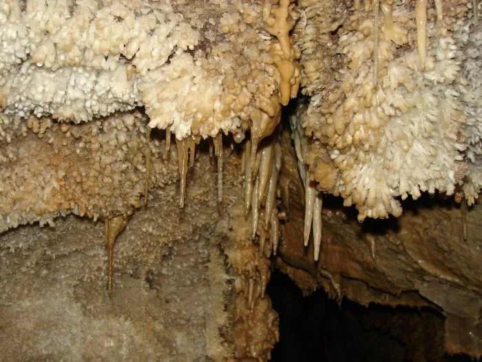 Stalactites inside the Caverna de las Brujas